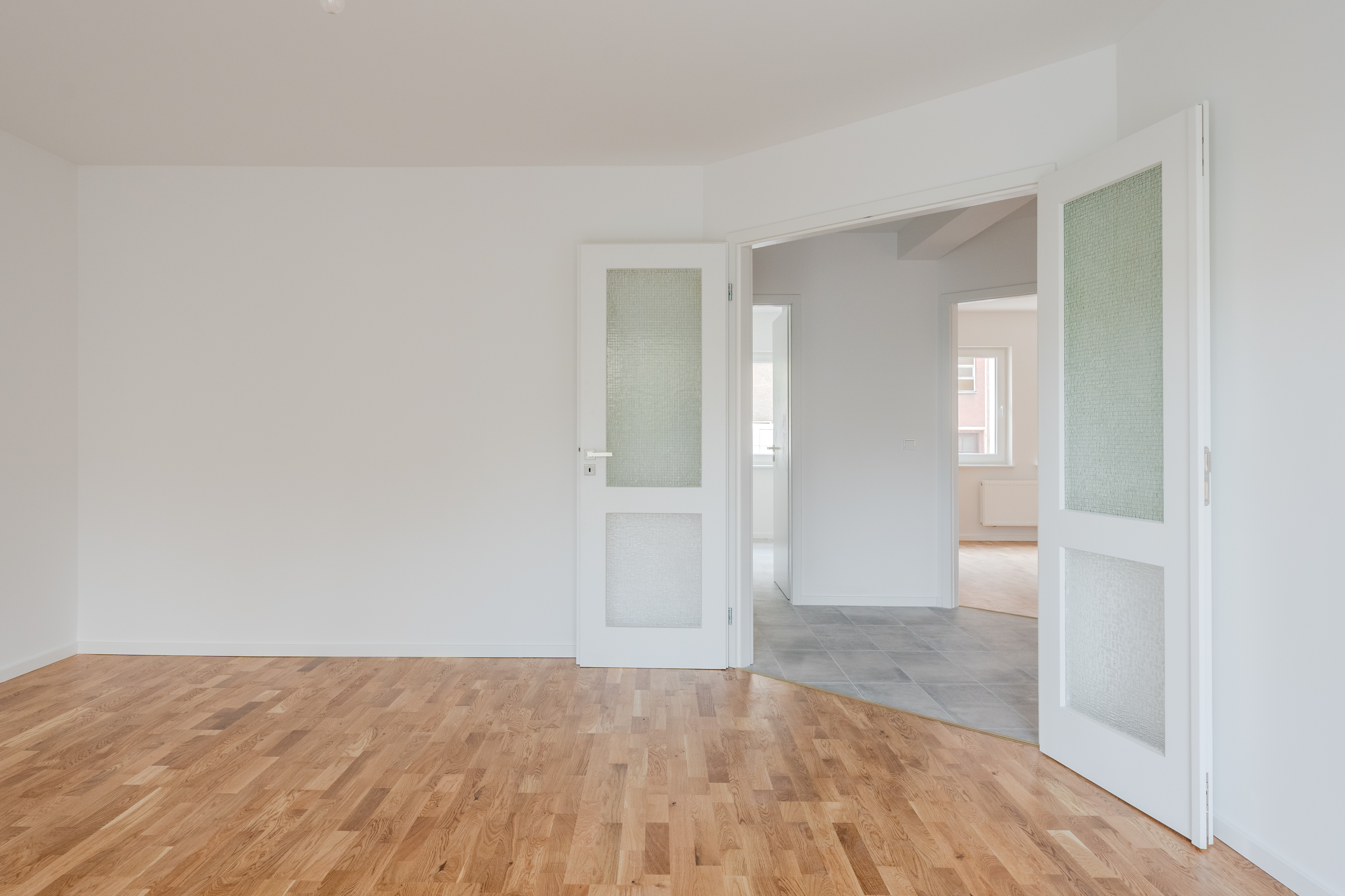 Wohnzimmer - Frisch modernisiert, perfekt gelegen, provisionsfrei – Echtes 3-Zimmer-Highlight !!!