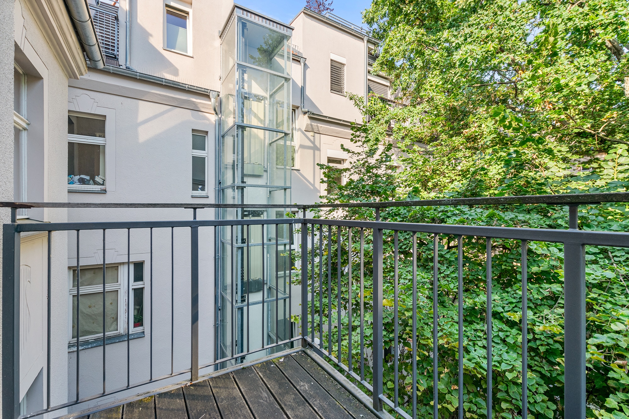 Balkon - CHARMANTES 1-ZIMMER-APARTMENT NAHE BOXHAGENER PLATZ SOFORT BEZUGSFREI