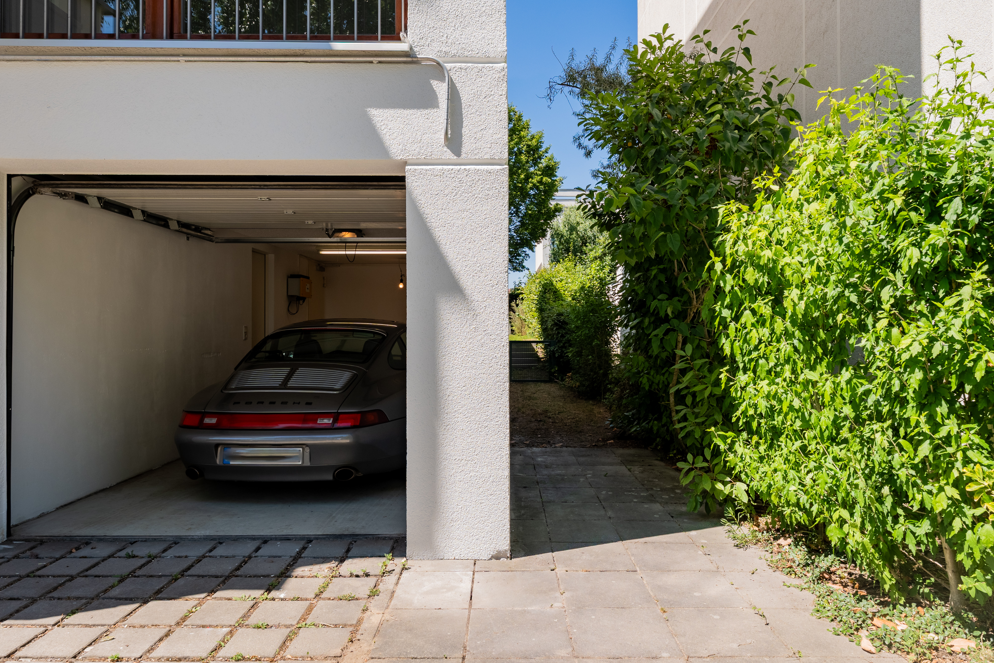 Einfamilienhaus mit Einzelgarage und Einfahrt - Bezugsfrei & renoviert 2025: 6-Zimmer-Townhouse an der Rummelsburger Bucht