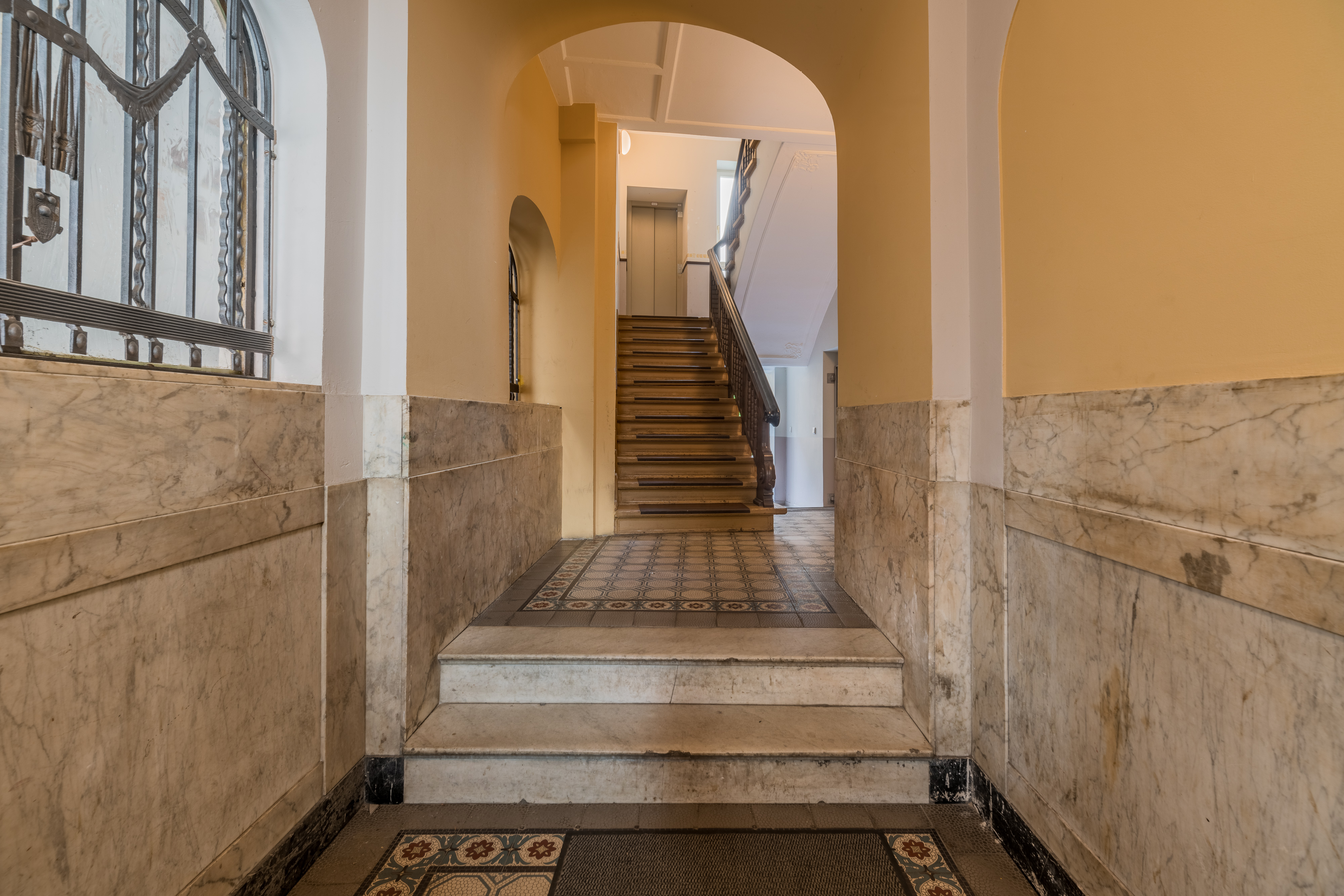 Eingangsbereich - TOPLAGE! 3-Zimmer-Altbau-Wohnung nähe Boxhagener Platz